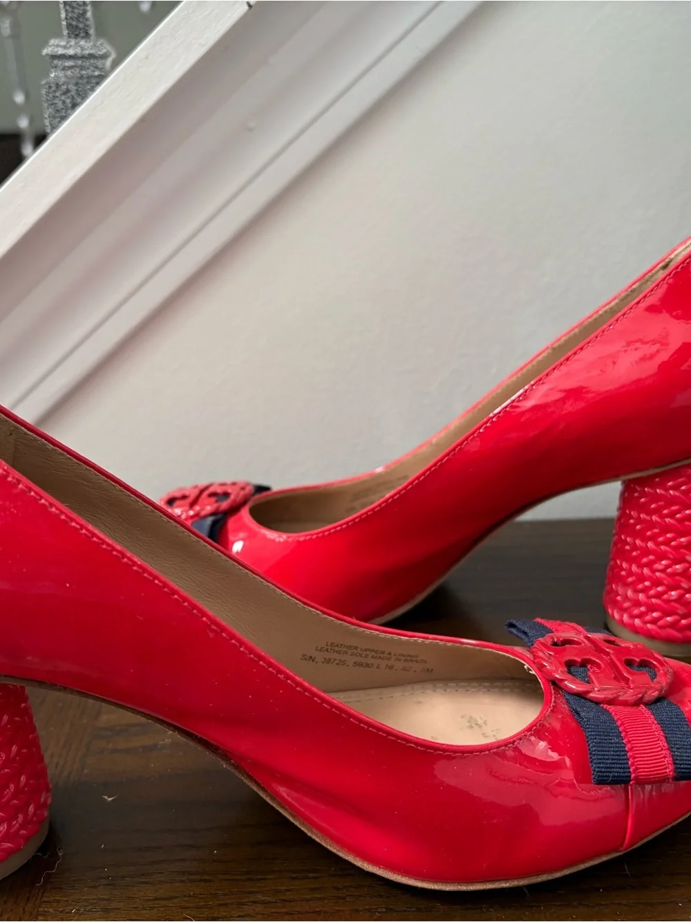 Tory Burch Maritime Bow 85mm patent leather pump with blue ribbon accents